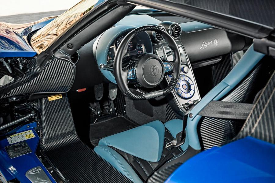 Интерьер Koenigsegg Agera HH (7099) 2015 года  (фото 5 из 6)